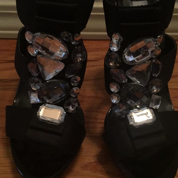 Steve Madden Satin High heel - Picture 5 of 5